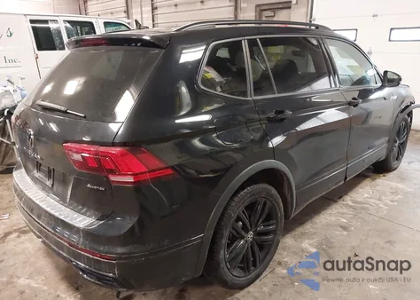 2022 Volkswagen Tiguan 2.0T Se R-Line Black из США, поврежденный, VIN 3VV8B7AX5NM058788